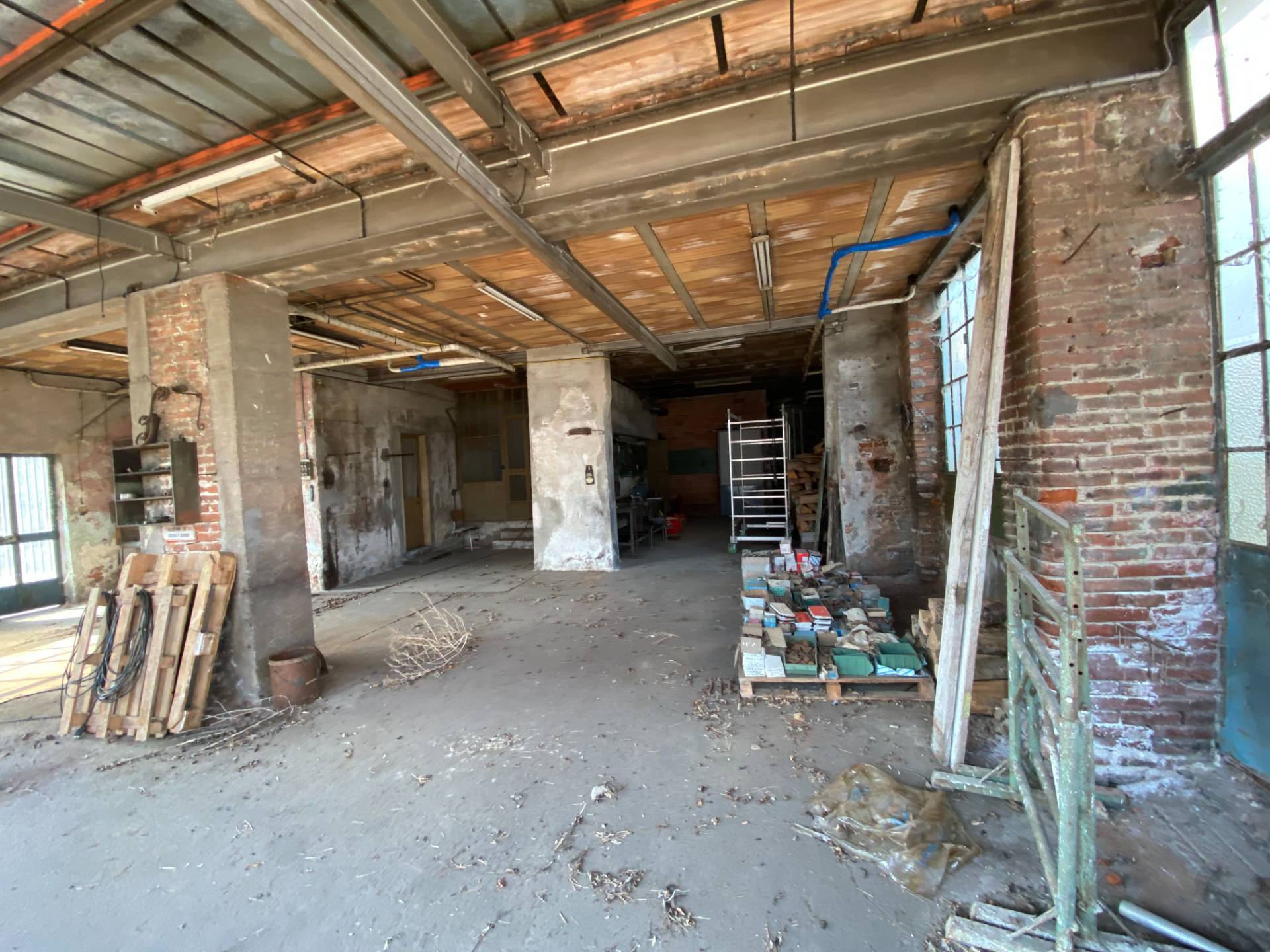 Casa indipendente in vendita a Magliano Alpi