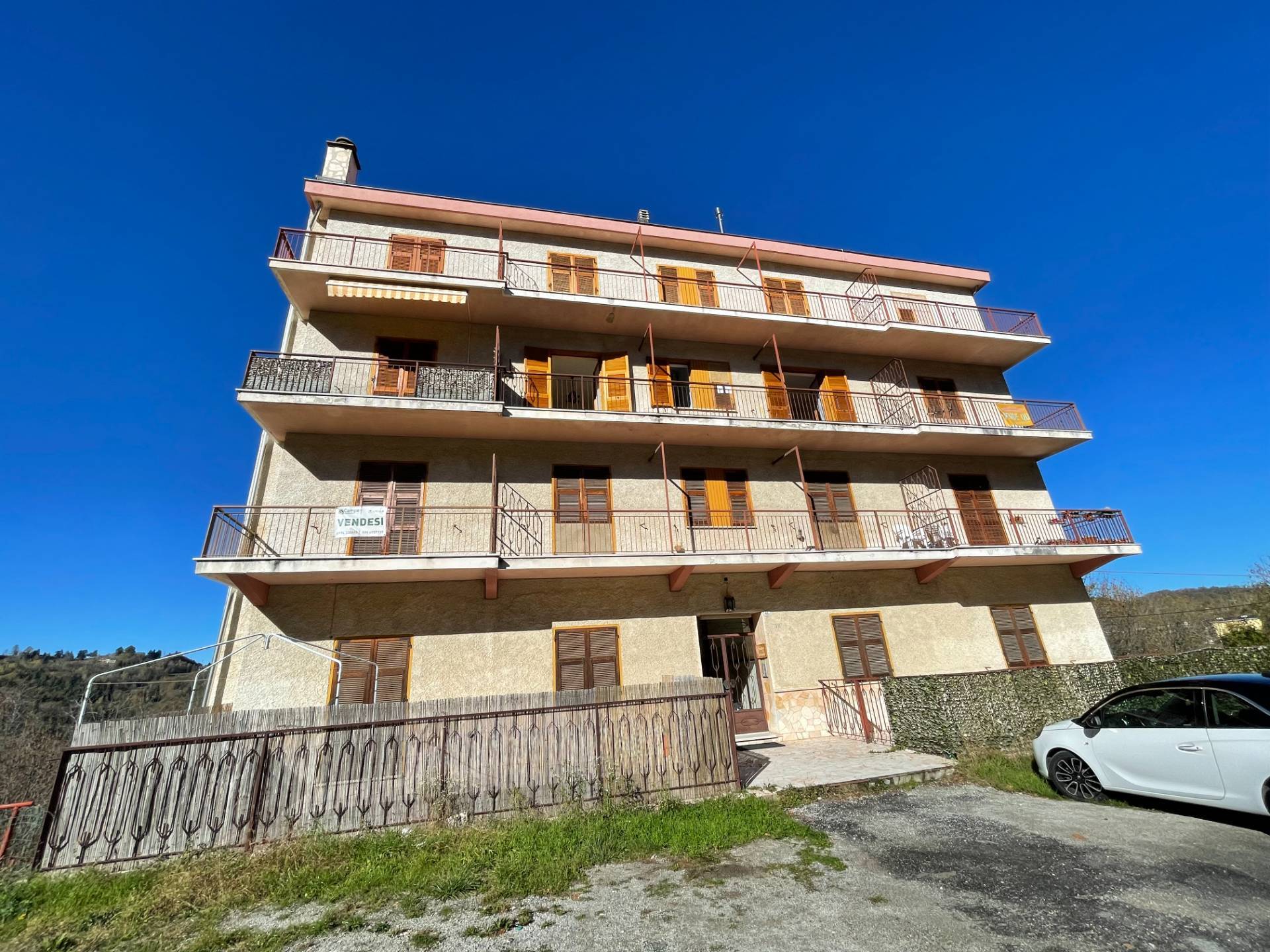 Appartamento in vendita a Pamparato, Serra