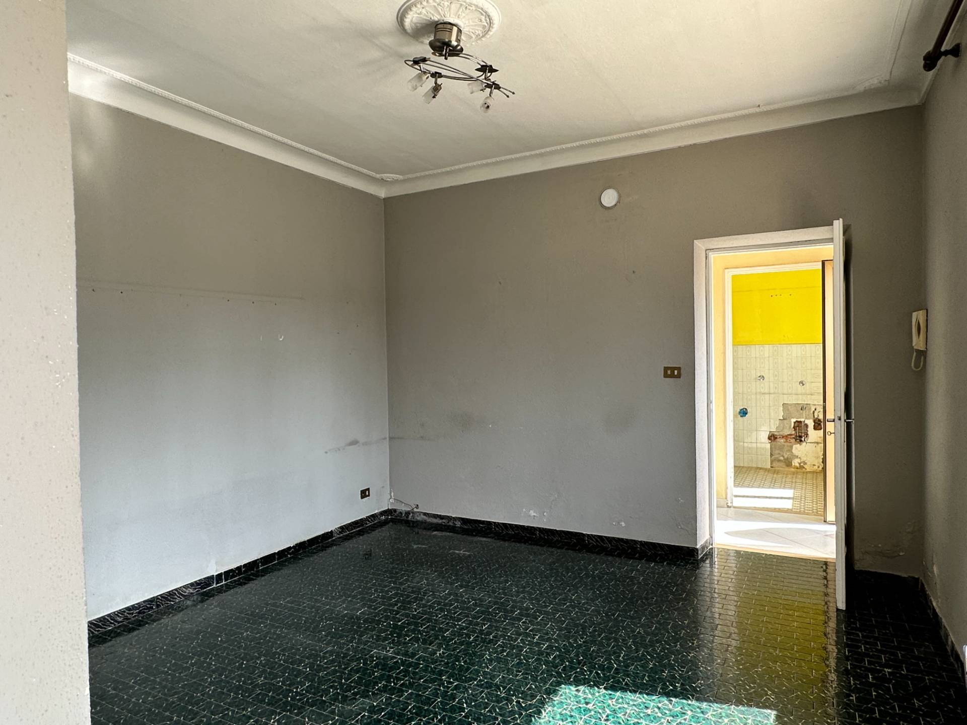 Casa indipendente in vendita a Magliano Alpi