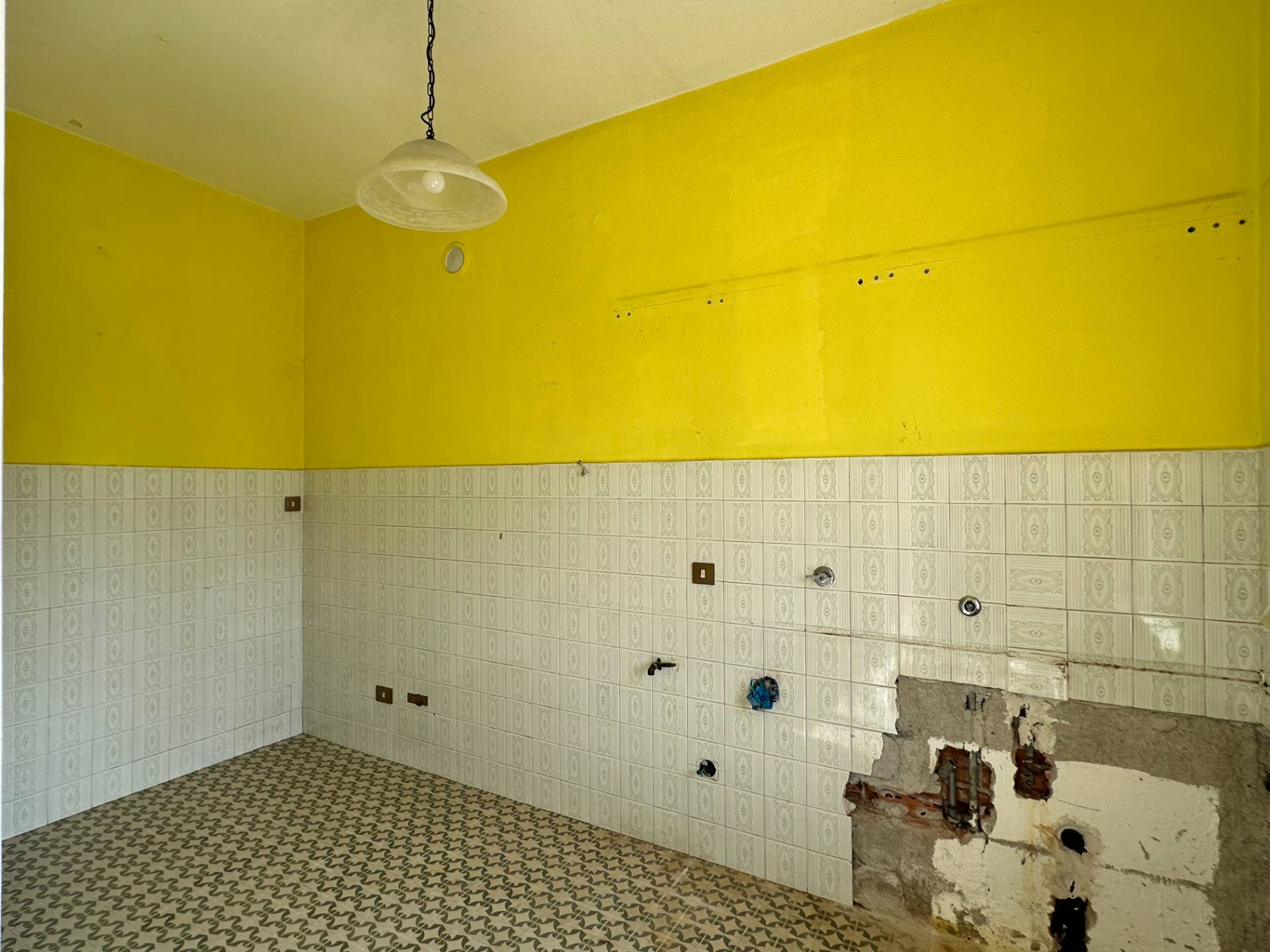 Casa indipendente in vendita a Magliano Alpi