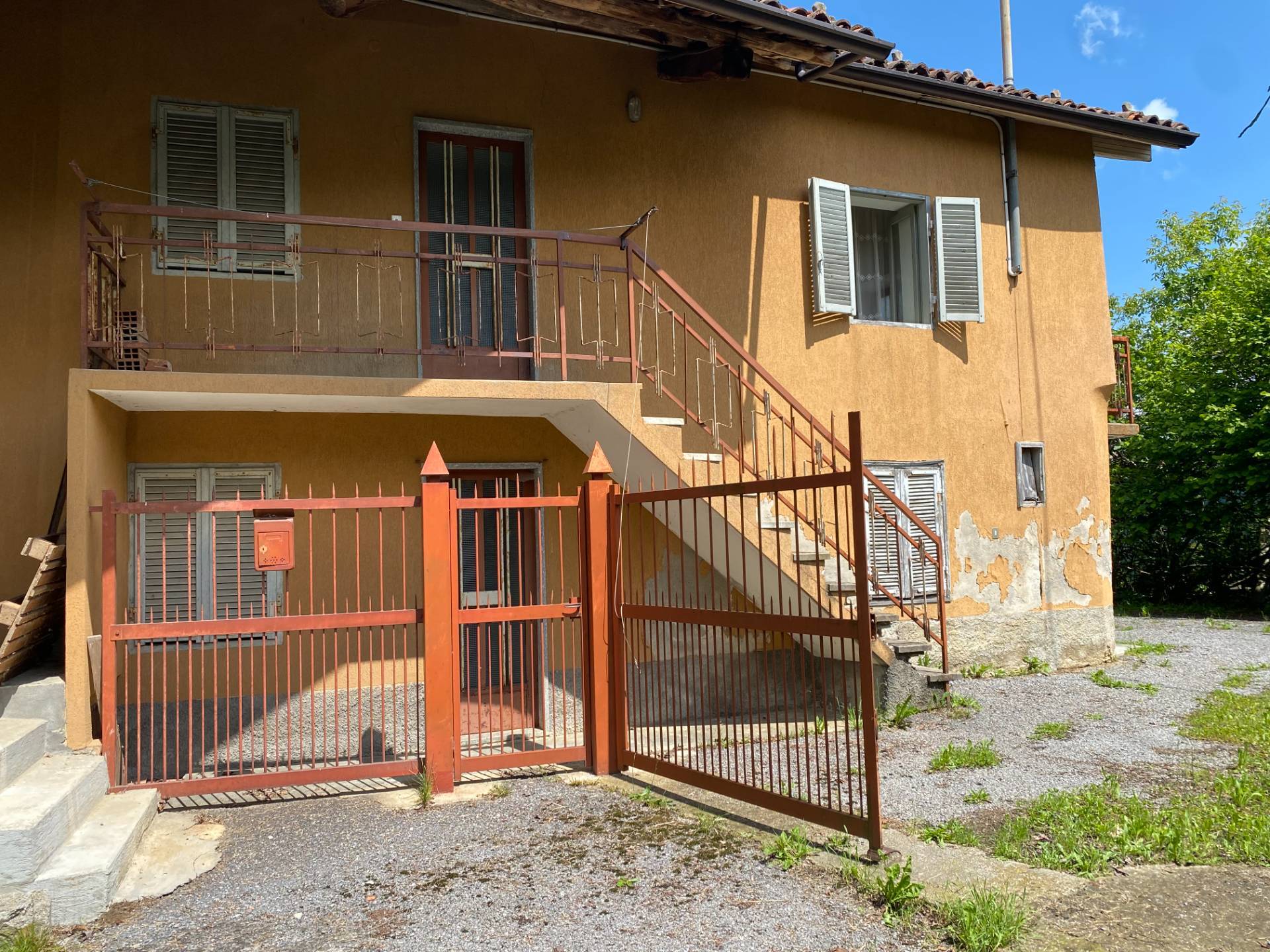 Casa indipendente in vendita a Monastero di Vasco