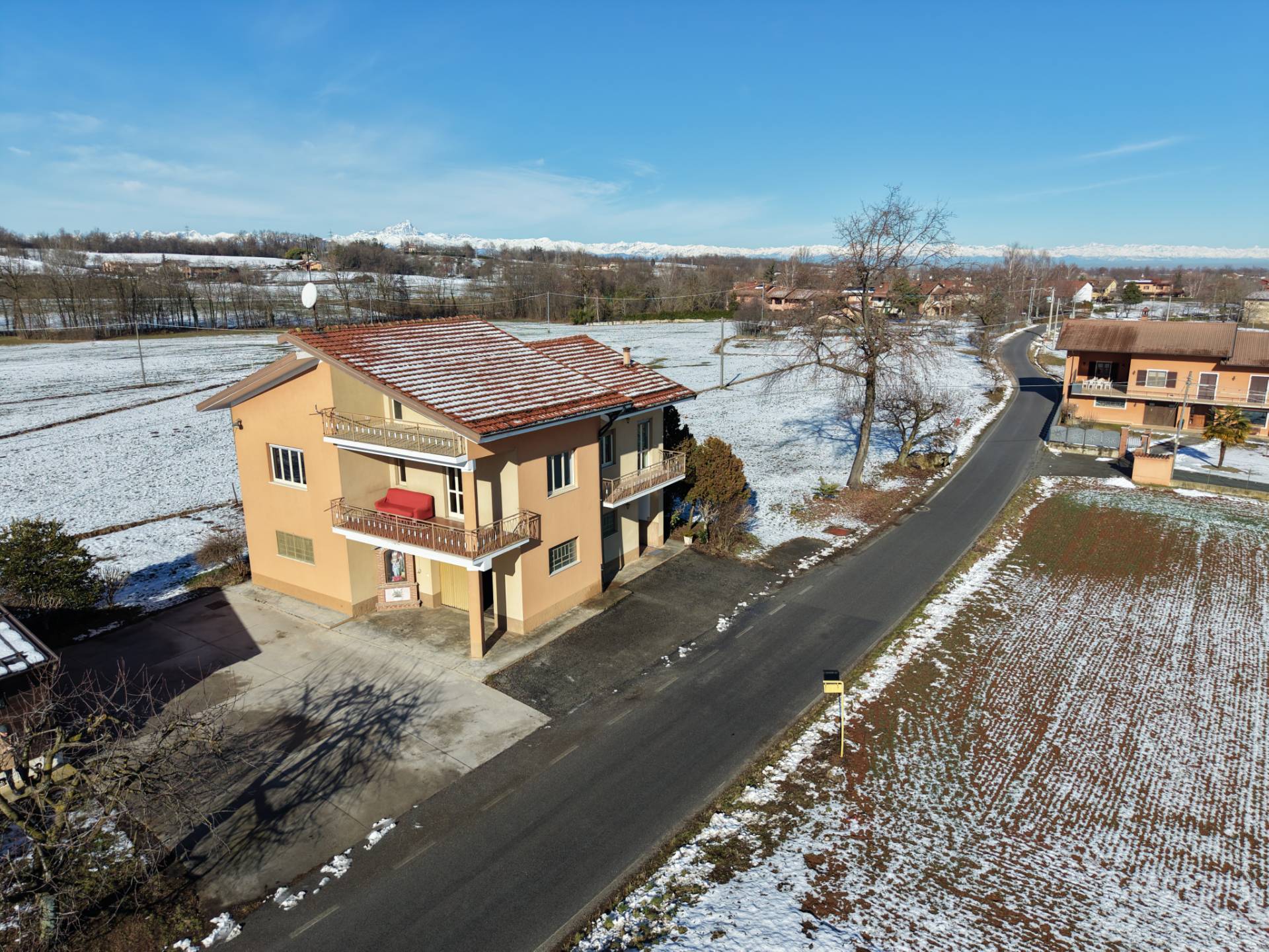 Casa indipendente in vendita a Villanova Mondov