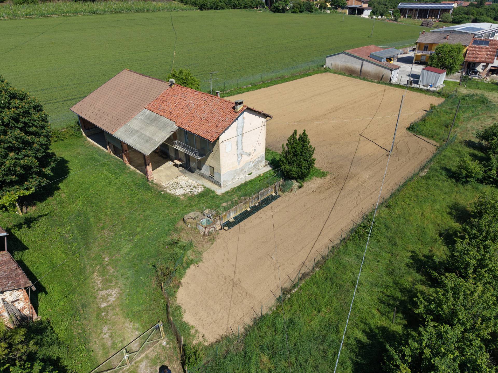Casa indipendente in vendita a Piozzo