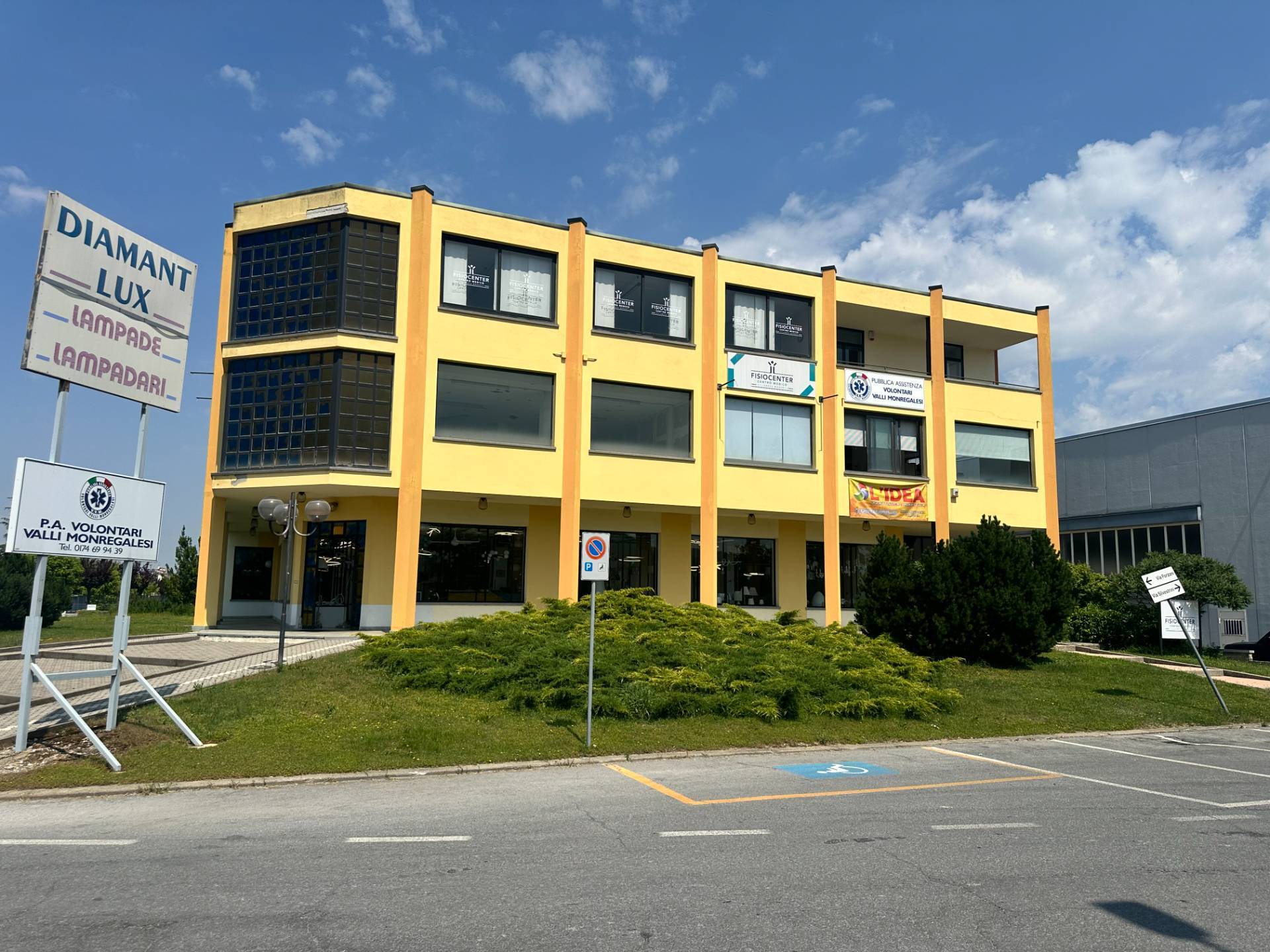 Studio/Ufficio in affitto a Villanova Mondov, Industriale