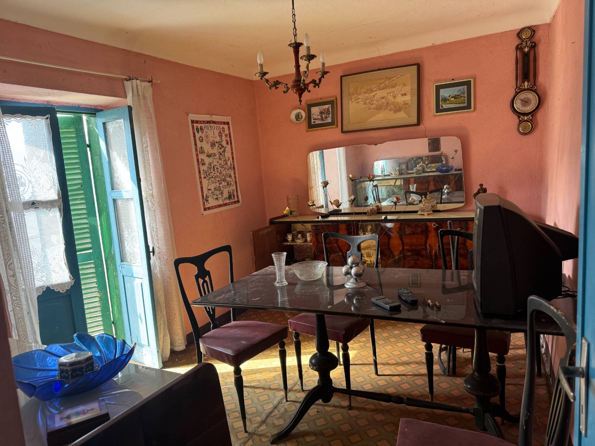 Casa indipendente in vendita a Roburent