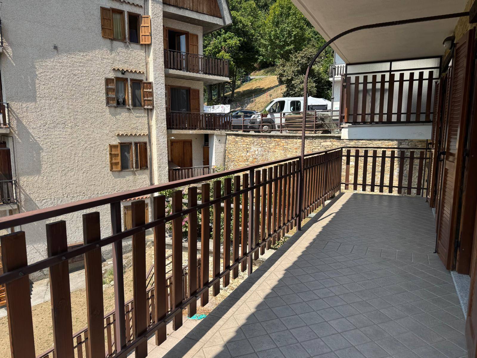 Appartamento in vendita a Roburent, Cardini