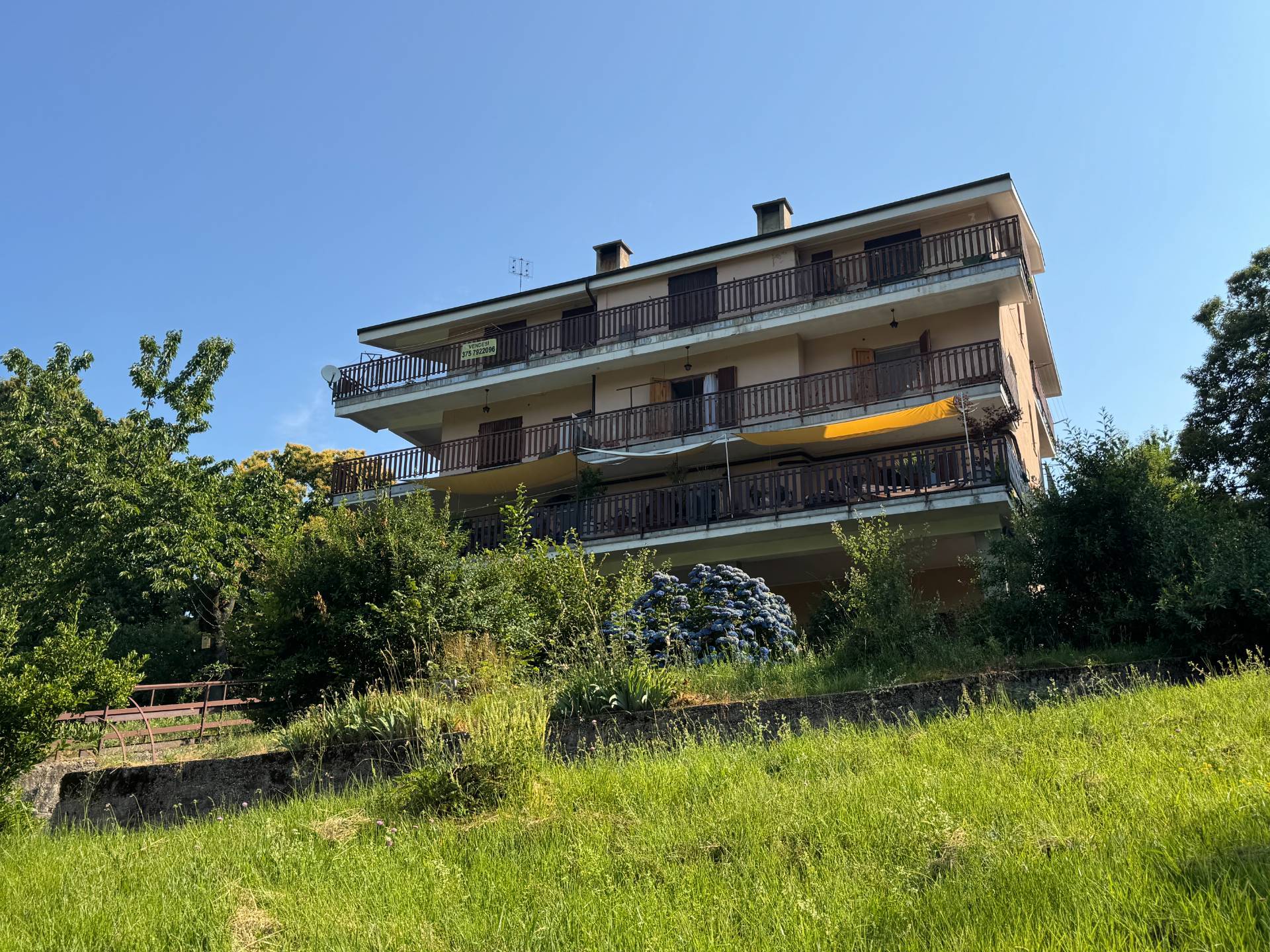Appartamento in vendita a Roburent, Alta