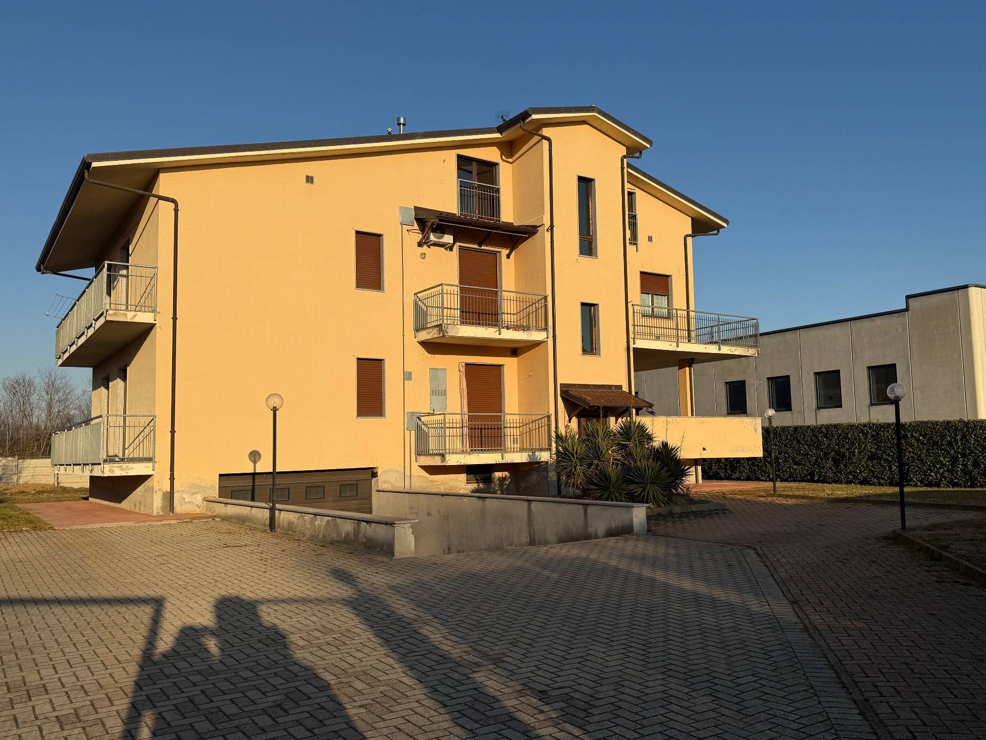 Appartamento in affitto a Bruino, Villaggio Marinella