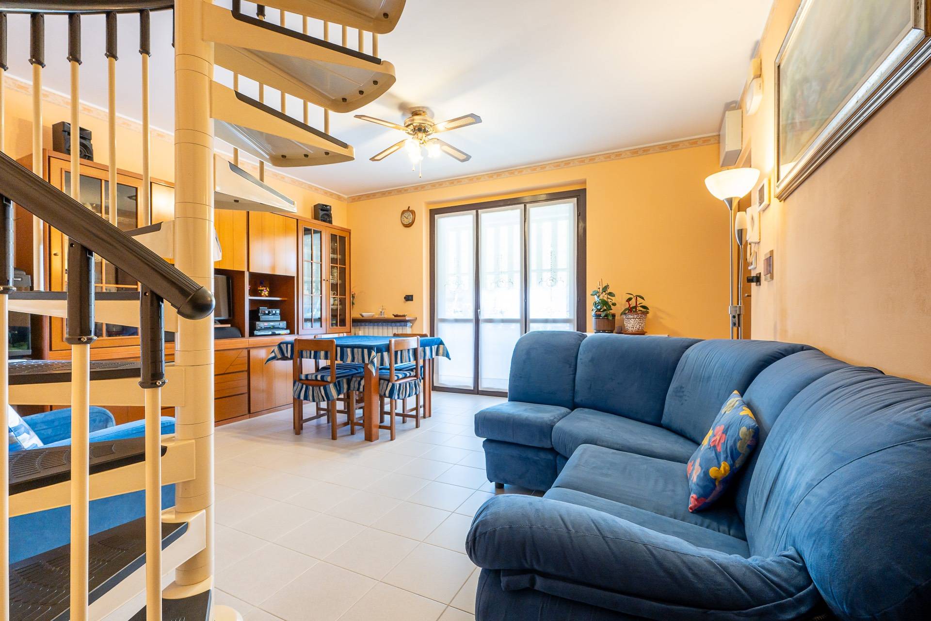 Appartamento in vendita a Rivalta di Torino, Centrale Collinare