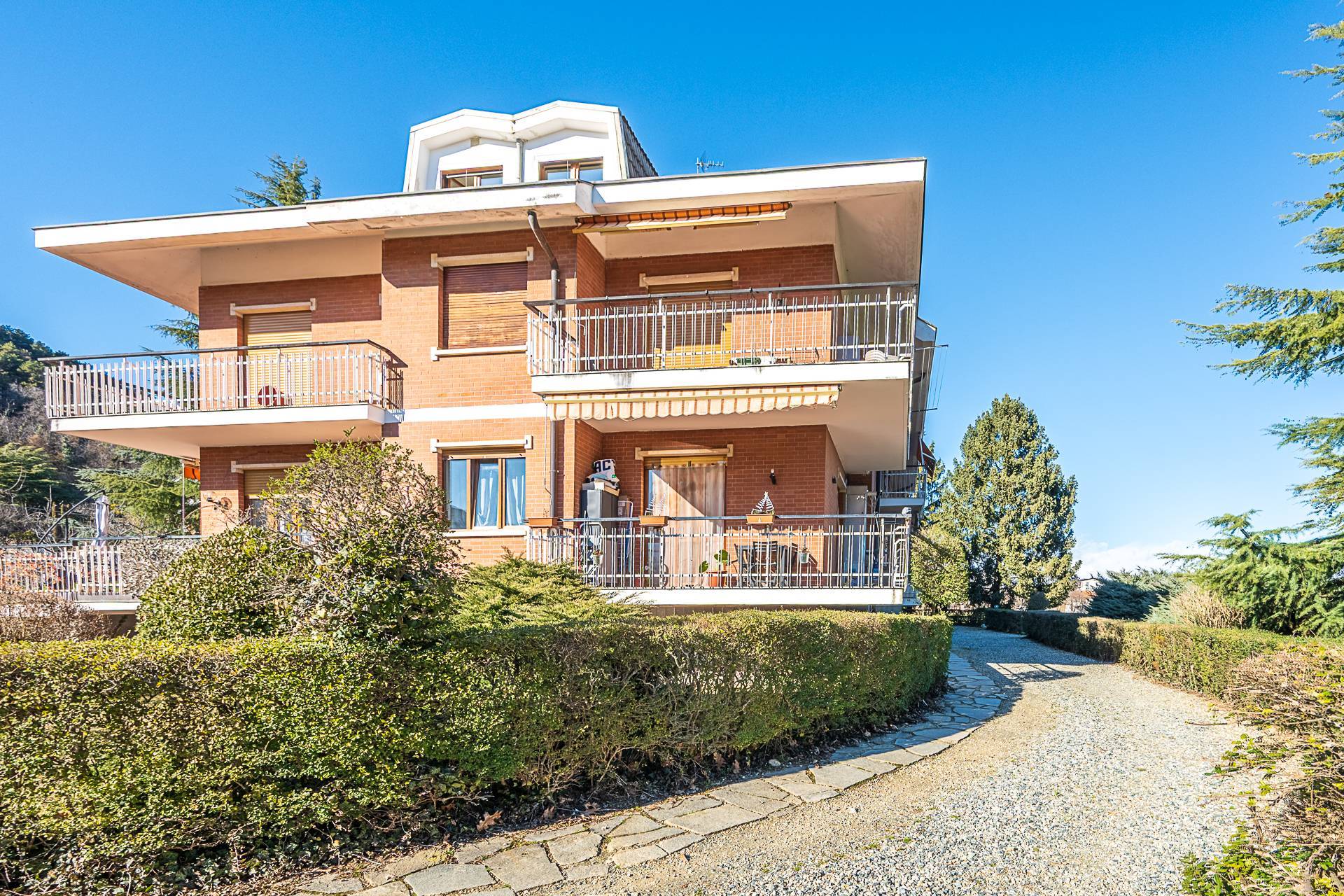 Appartamento in vendita a Piossasco, Collina