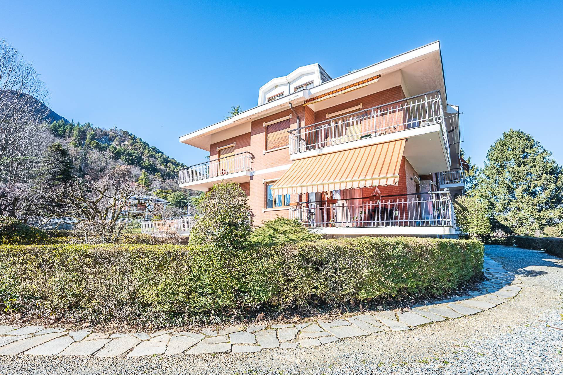 Appartamento in vendita a Piossasco, Collina