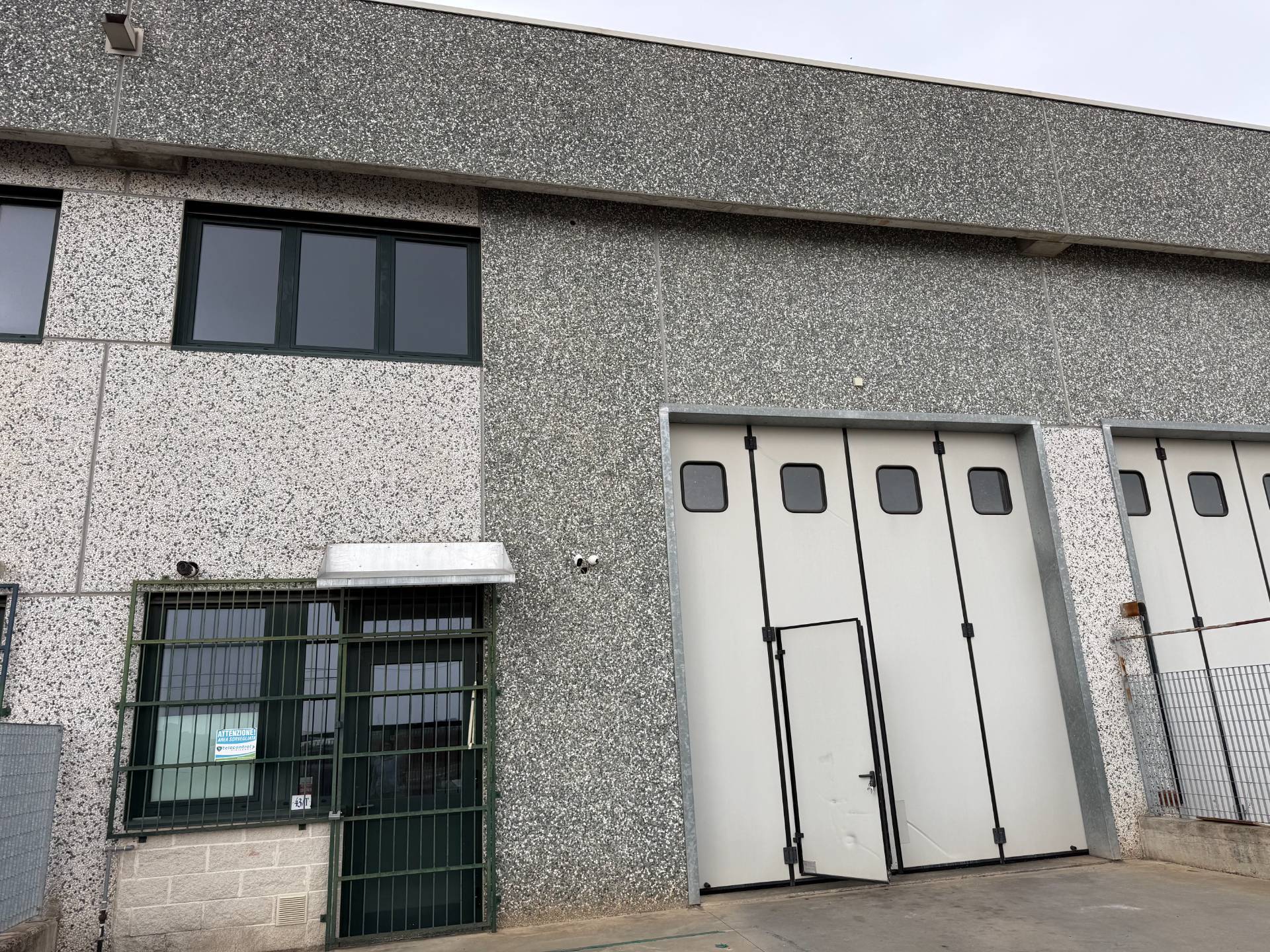 Capannone in affitto a Volvera, Industriale