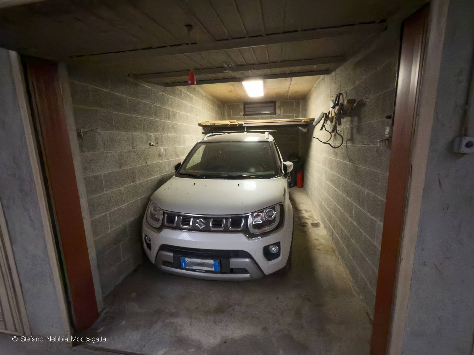 Box o garage in vendita a Rivoli