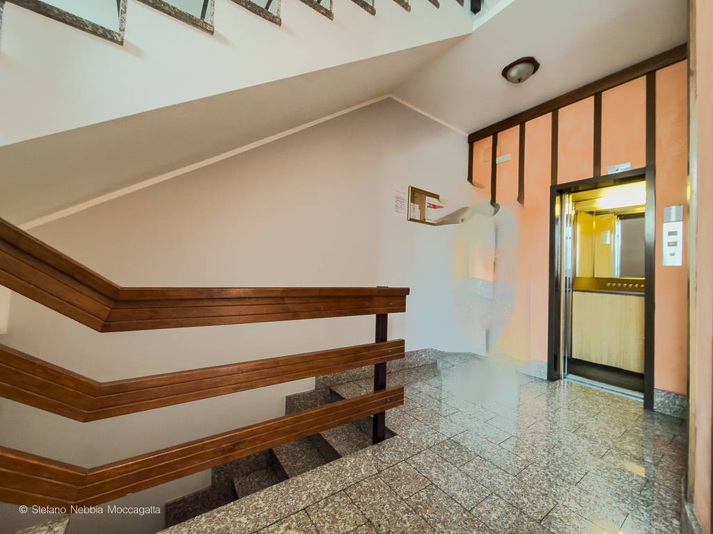 Ufficio in vendita a Rivoli, C.so Susa