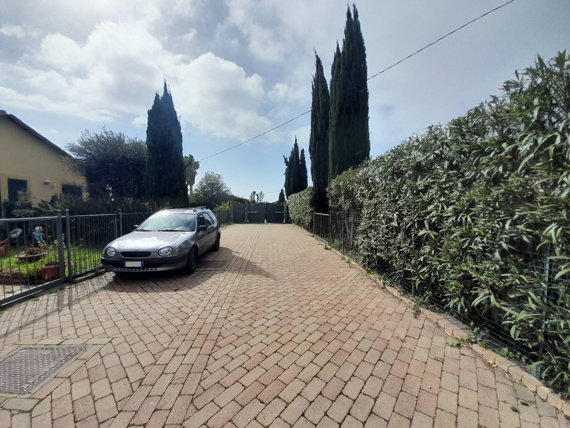 Villa Bifamiliare in vendita a Taggia, Arma di Taggia