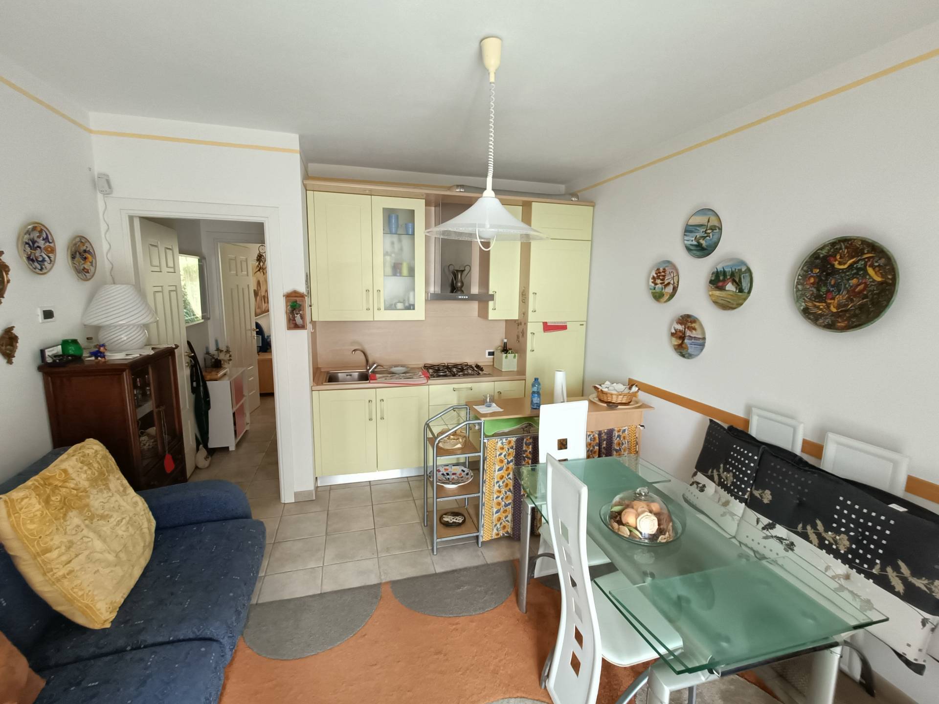 Appartamento in vendita a Cipressa