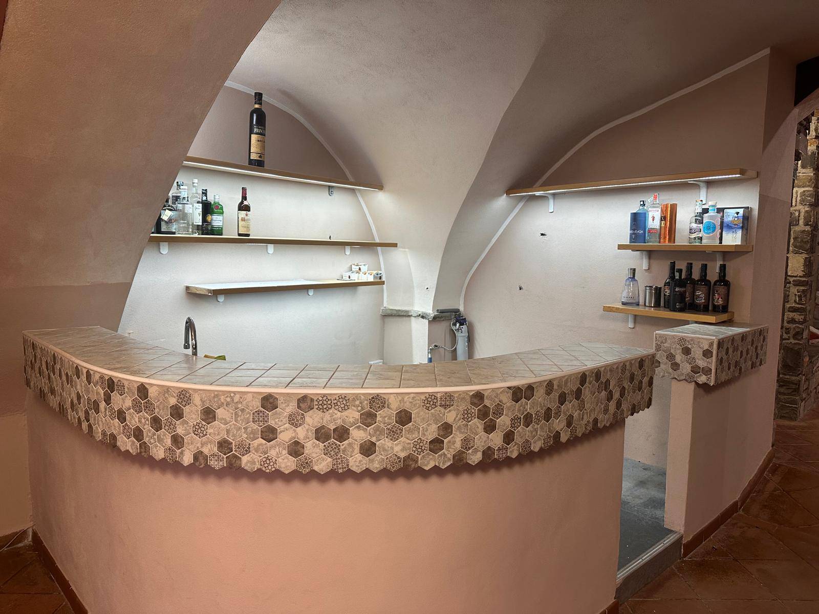 Attivit Commerciale in vendita a Santo Stefano al Mare