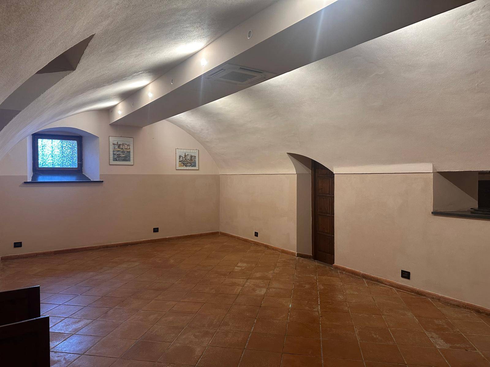 Attivit Commerciale in vendita a Santo Stefano al Mare