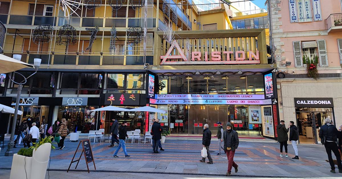 Attivit Commerciale - Bar Tavola Calda - Fredda in vendita a Sanremo