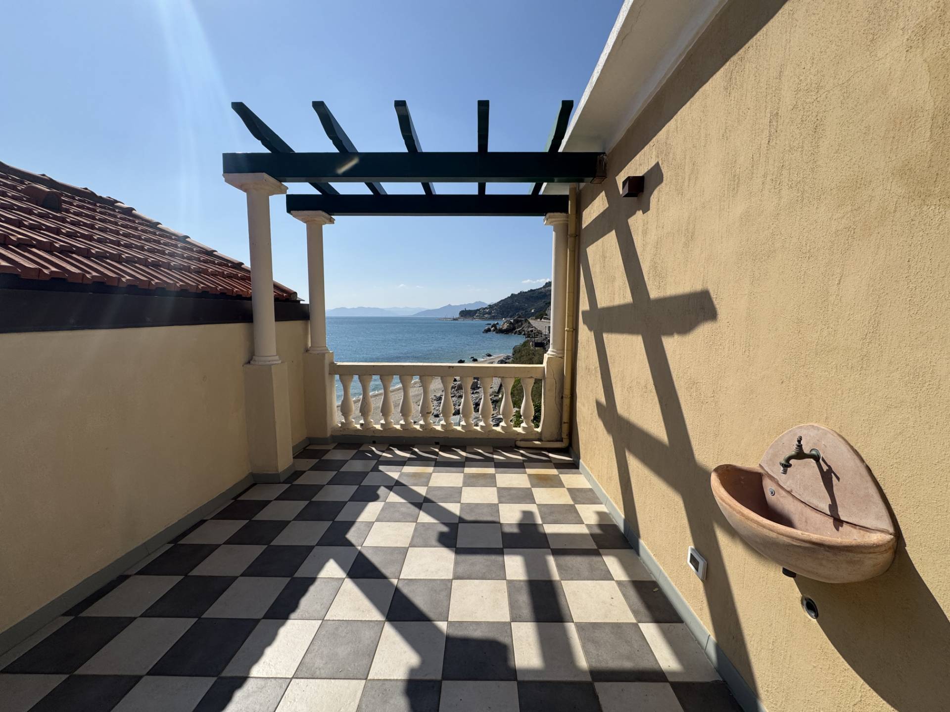 Terratetto - Terracielo in vendita a Finale Ligure, Varigotti