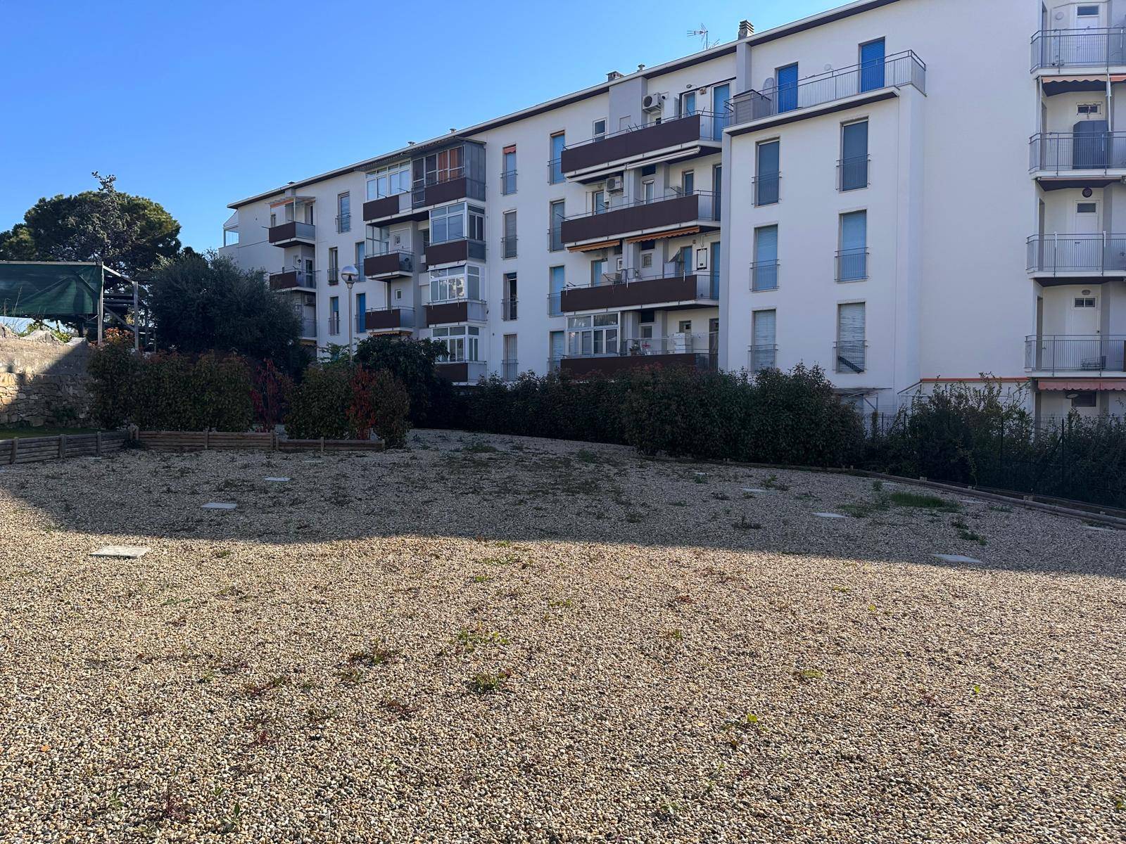 Posto Auto in affitto a Sanremo