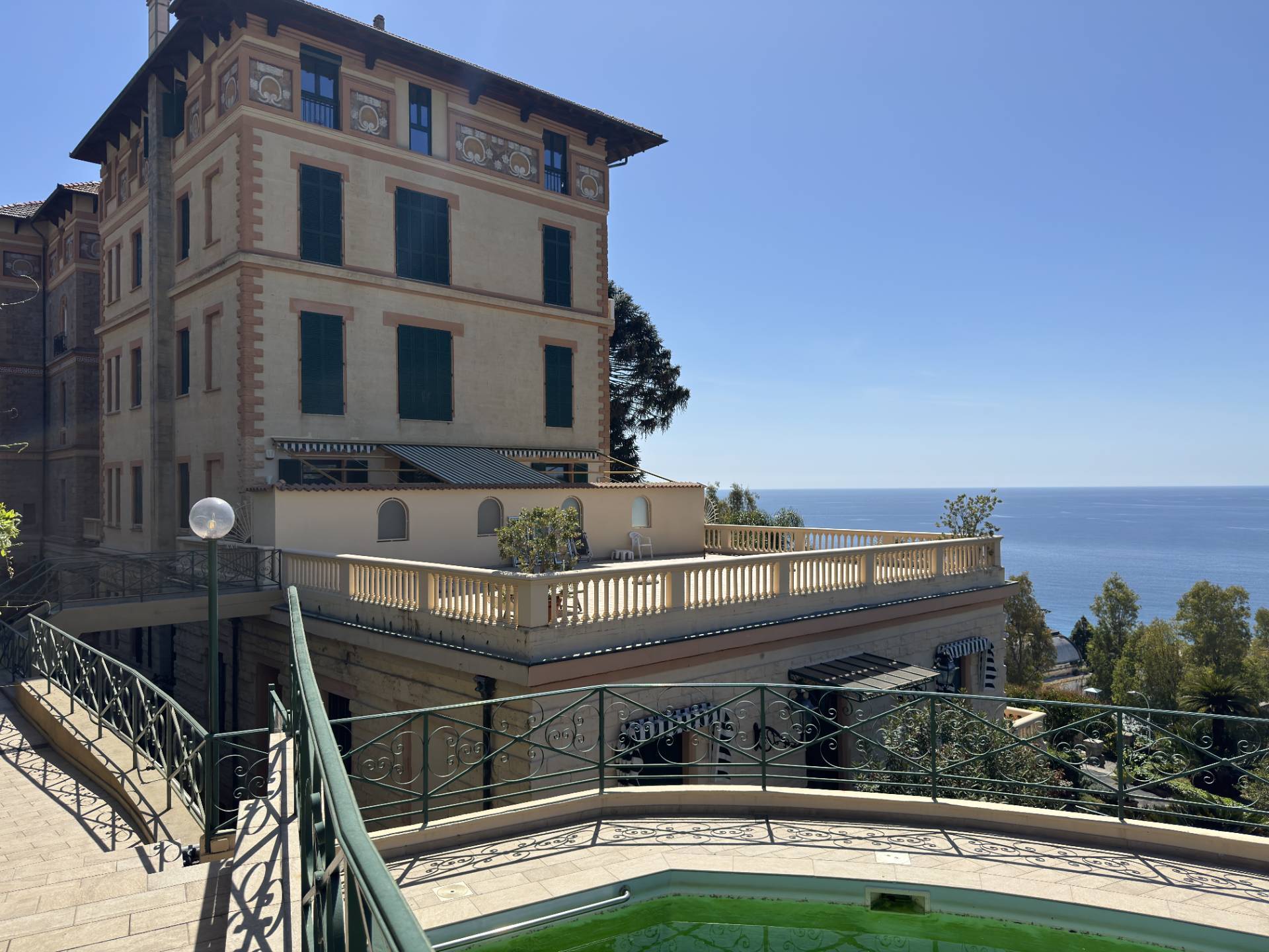 Appartamento in vendita a Ospedaletti