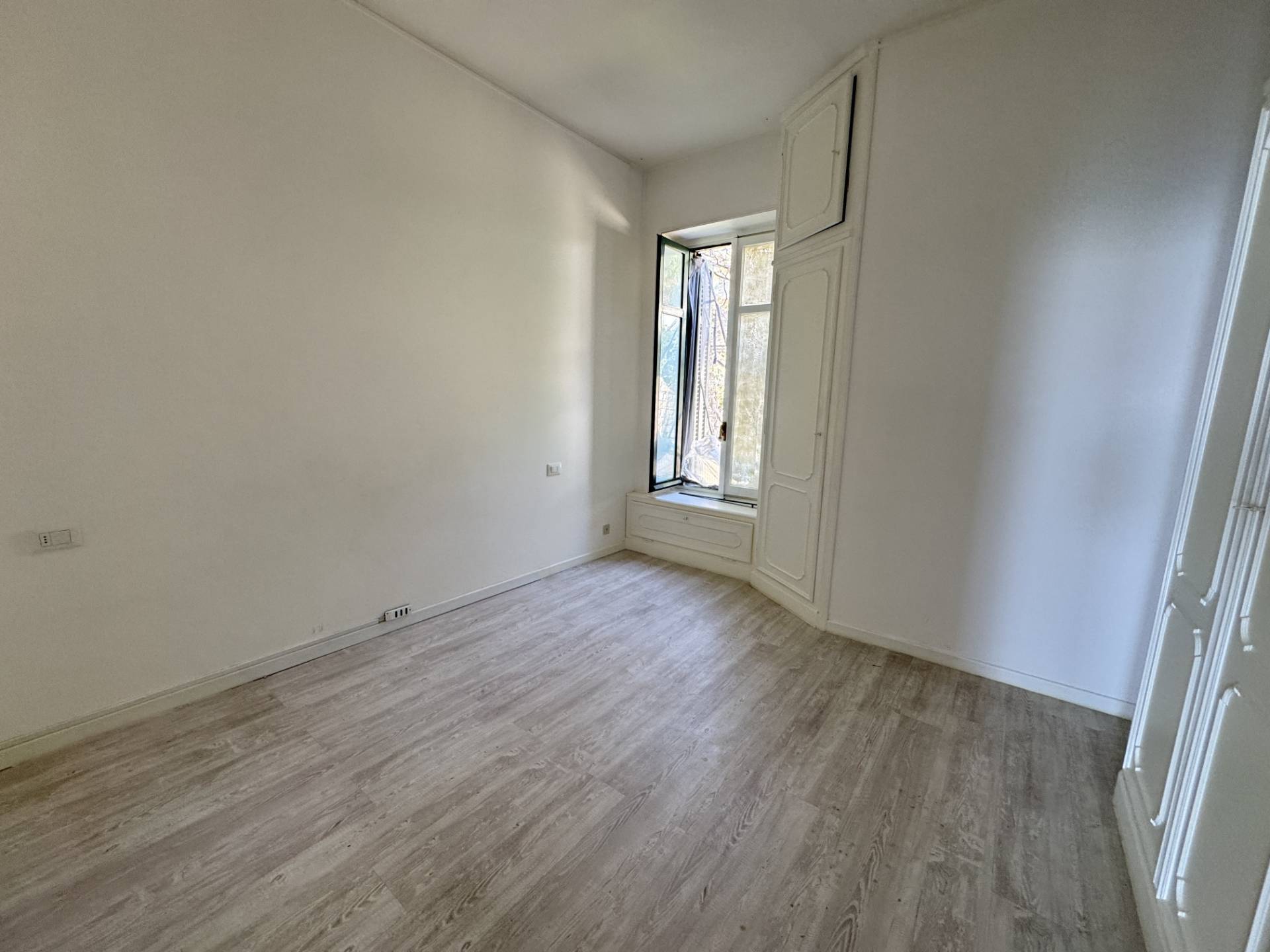 Appartamento in vendita a Ospedaletti