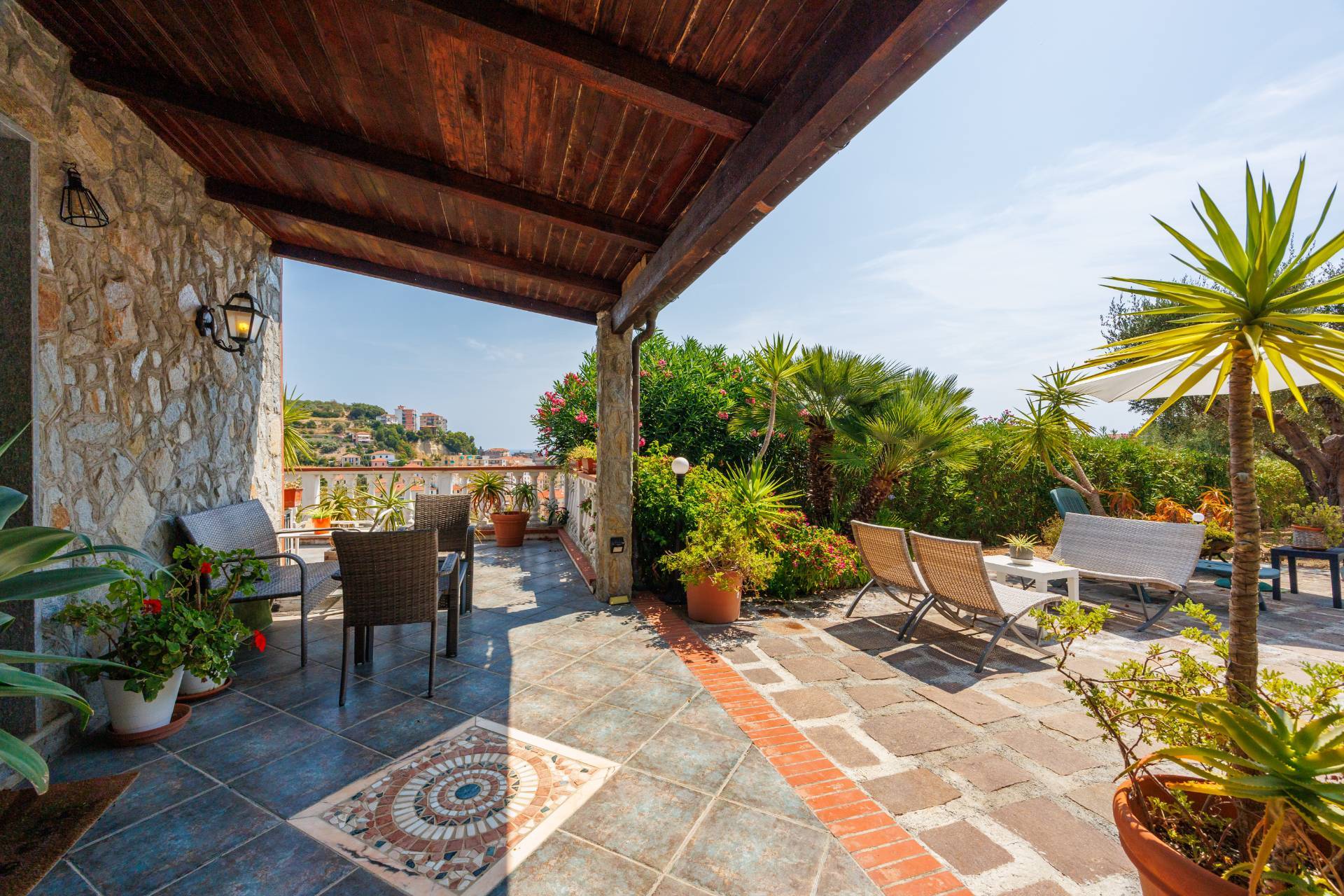 Villa in vendita a Imperia