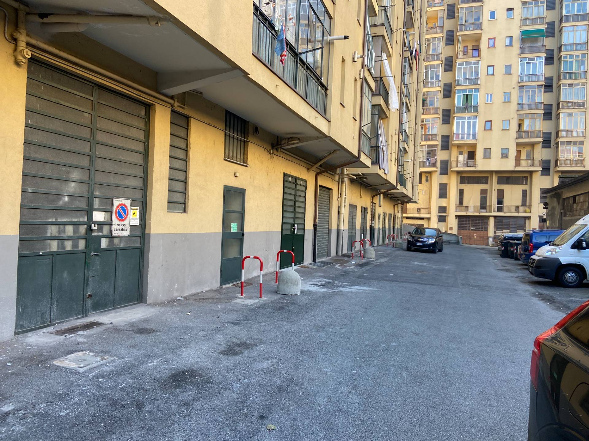 Magazzino in affitto a Torino, Nizza Millefonti
