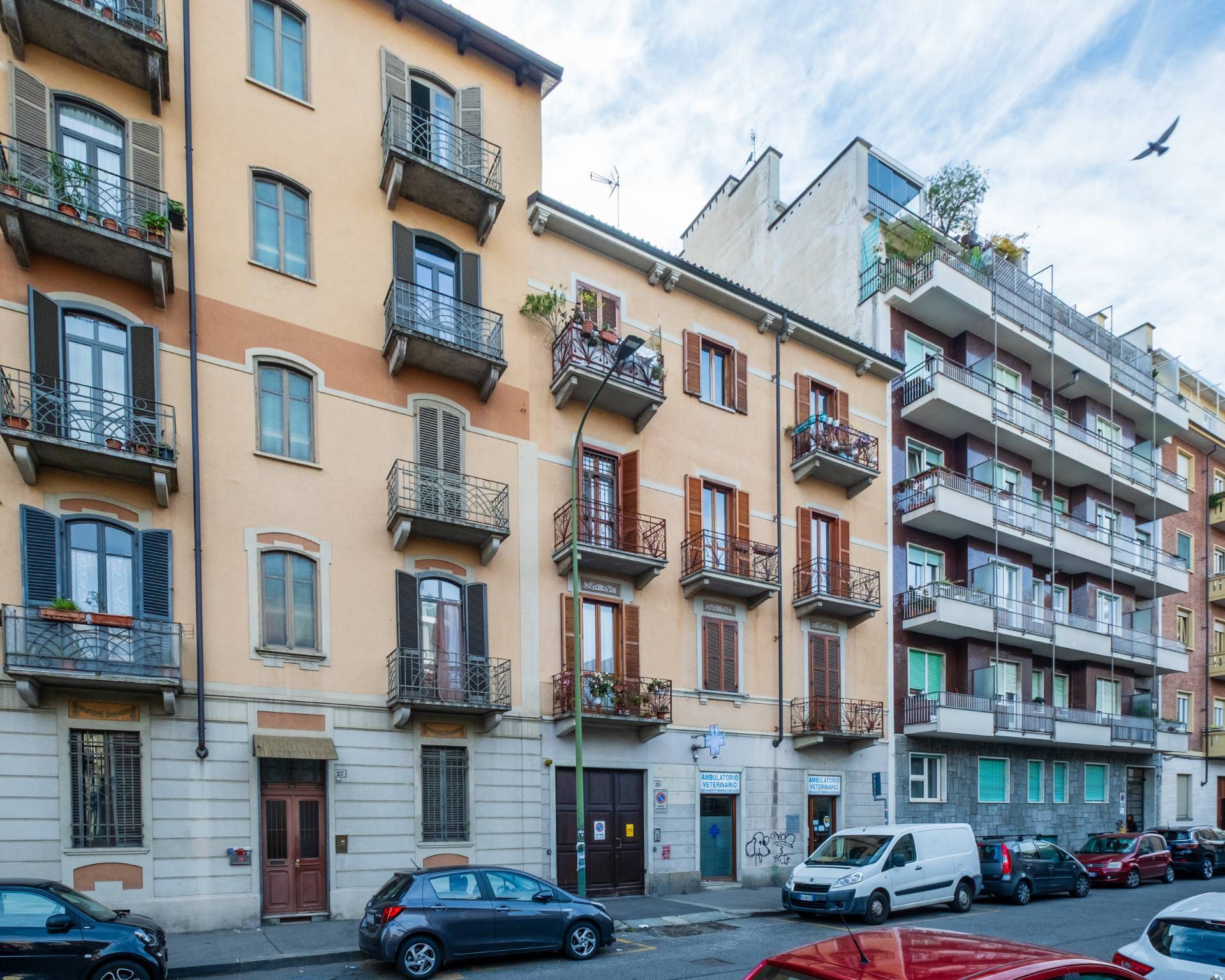 Negozio in vendita a Torino, Cenisia