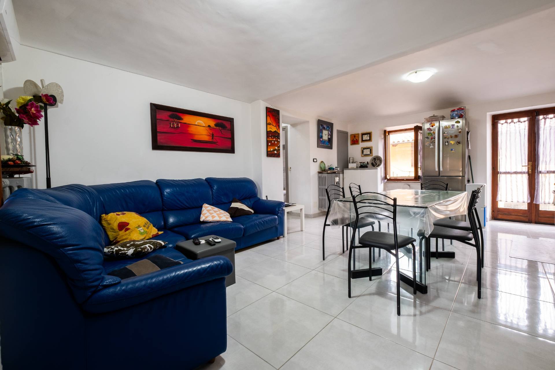 Villa Bifamiliare in vendita a Front, Centro