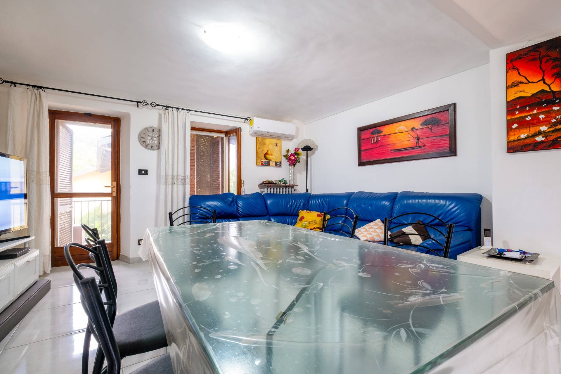 Villa Bifamiliare in vendita a Front, Centro