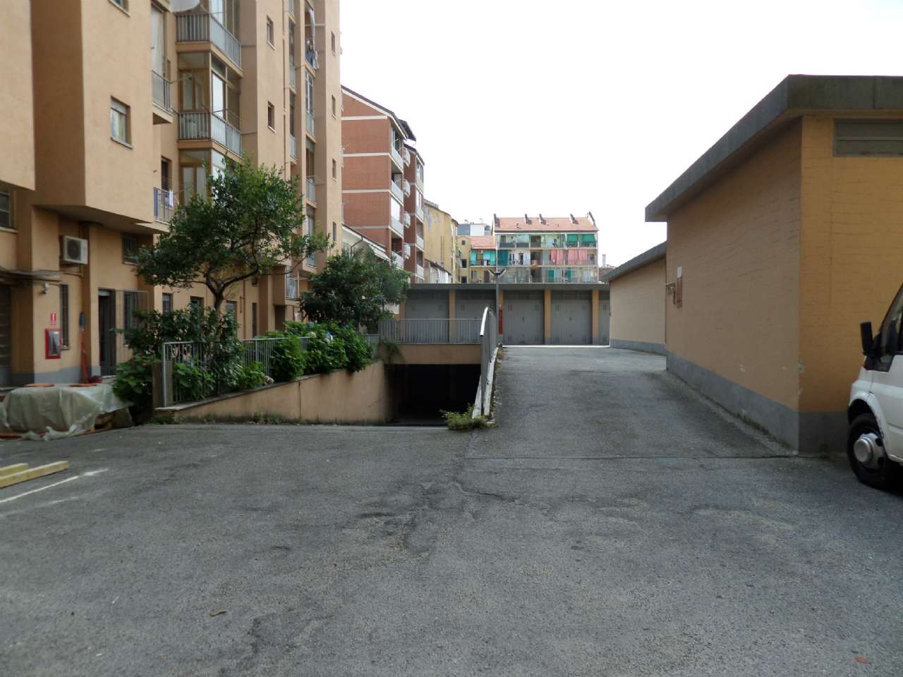 Box o garage in vendita a Torino, Lingotto
