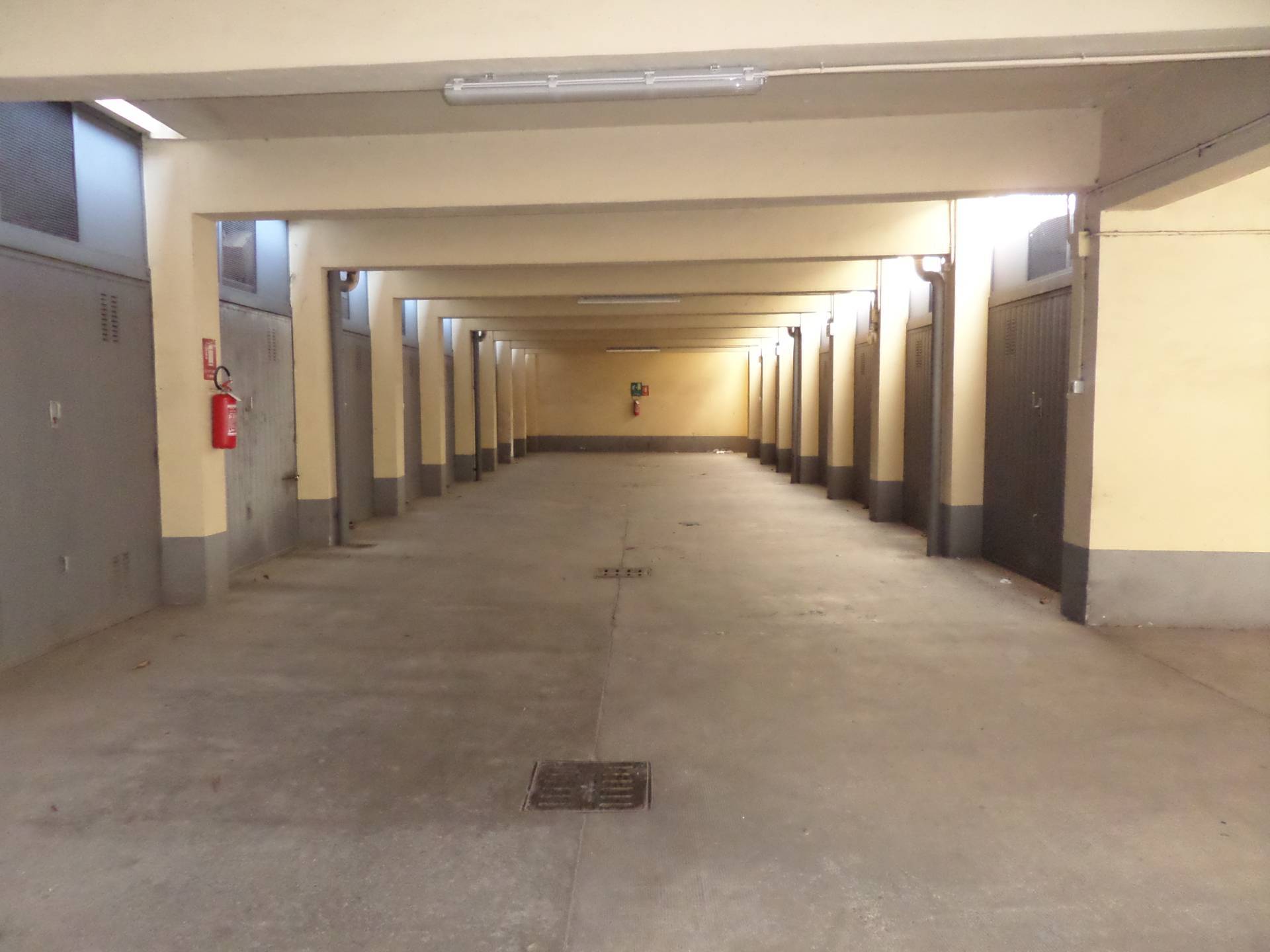 Box o garage in vendita a Torino, Lingotto