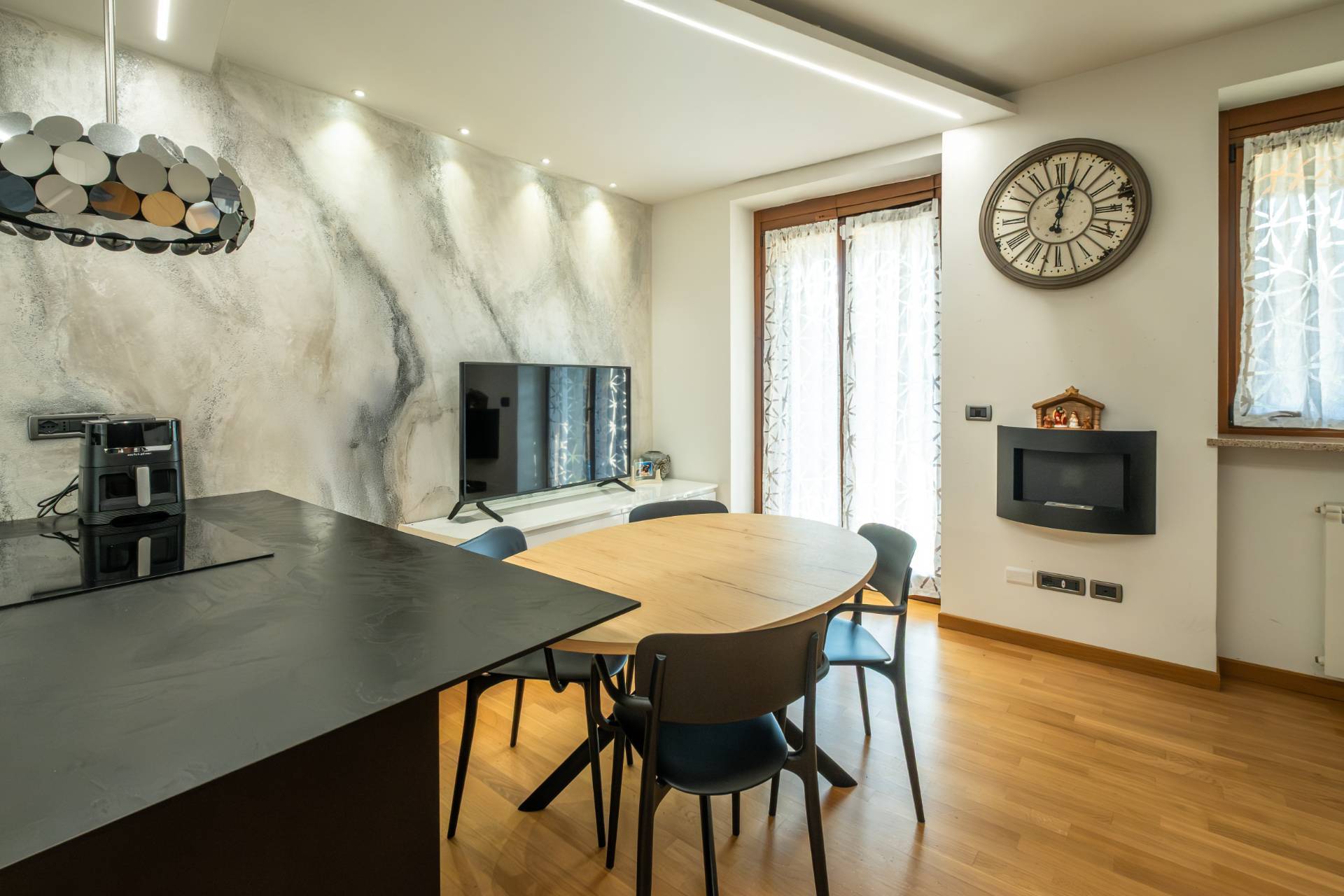 Appartamento in vendita a Pecetto Torinese, Semi Centro