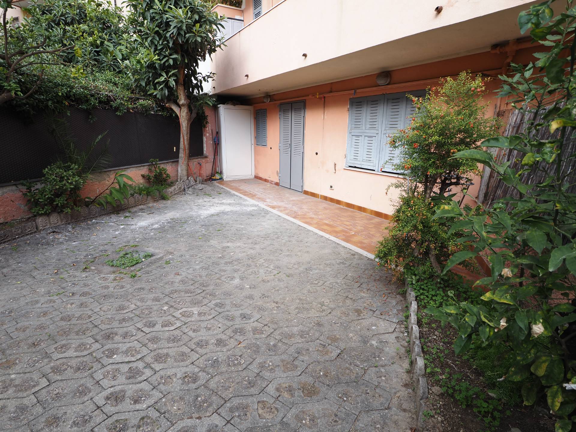 Appartamento in vendita a Alassio, Lungomare