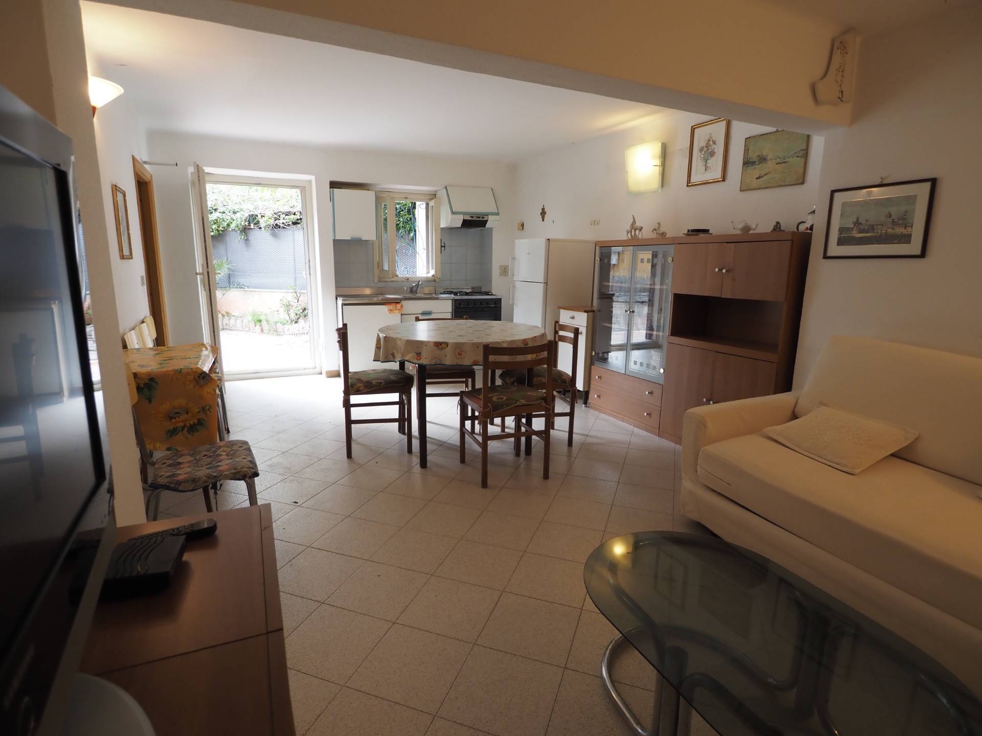 Appartamento in vendita a Alassio, Lungomare