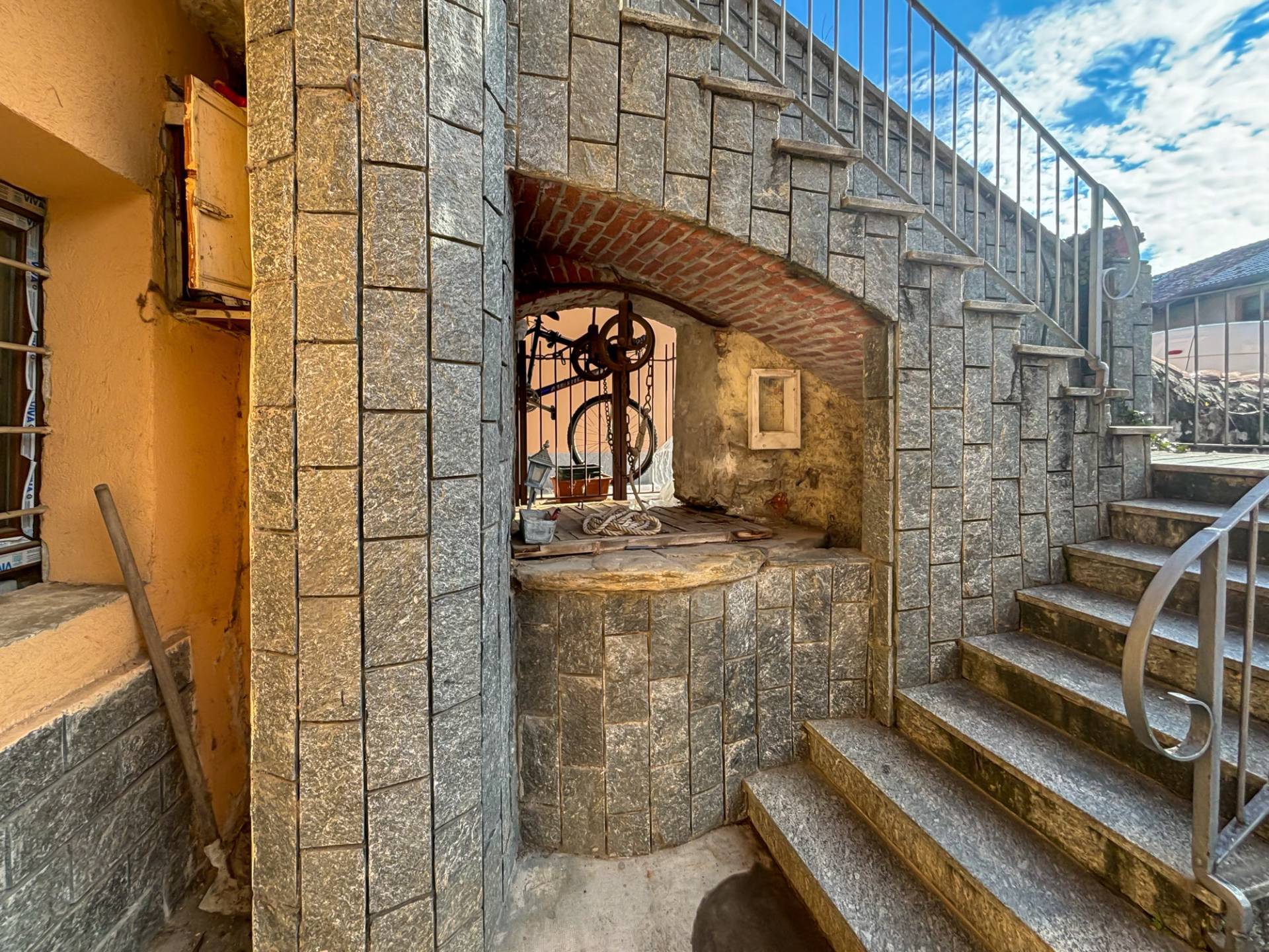 Porzione di casa in vendita a Avigliana, Centrale