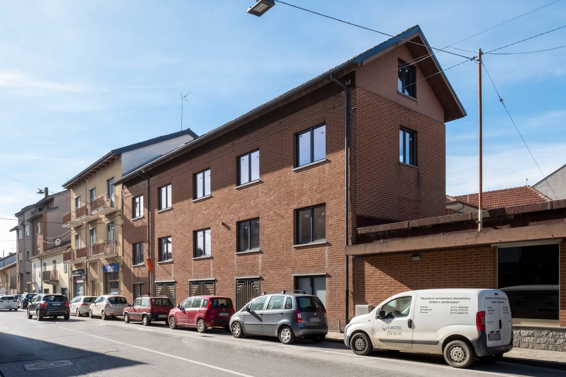 Stabile - Palazzo in vendita a Carmagnola, Centro