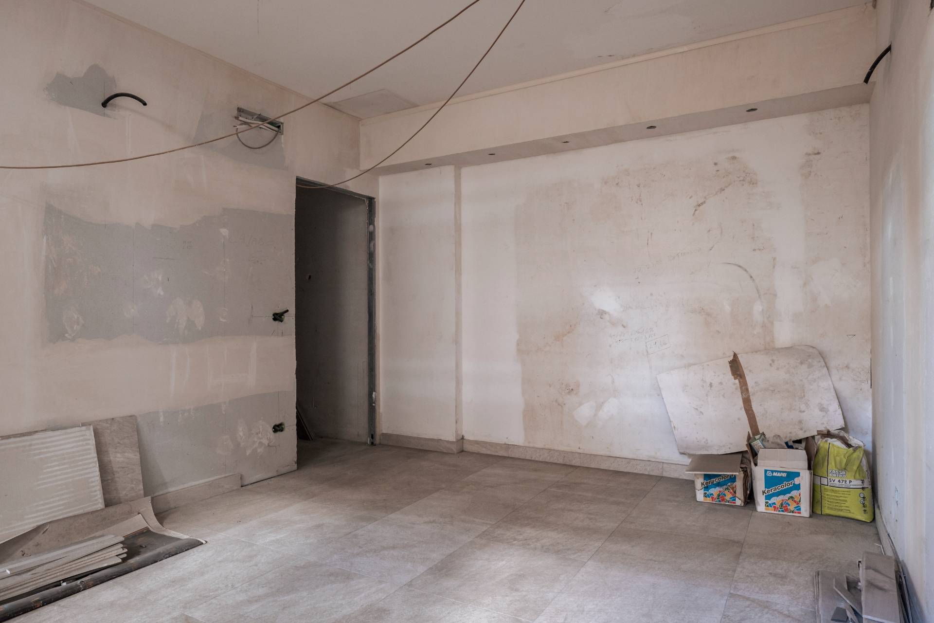 Stabile - Palazzo in vendita a Carmagnola, Centro