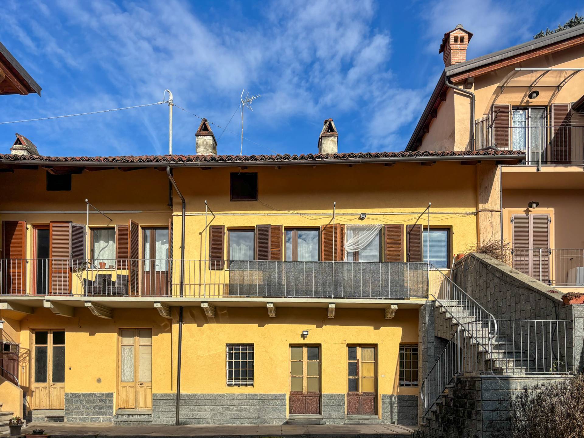 Porzione di casa in vendita a Avigliana, Centrale