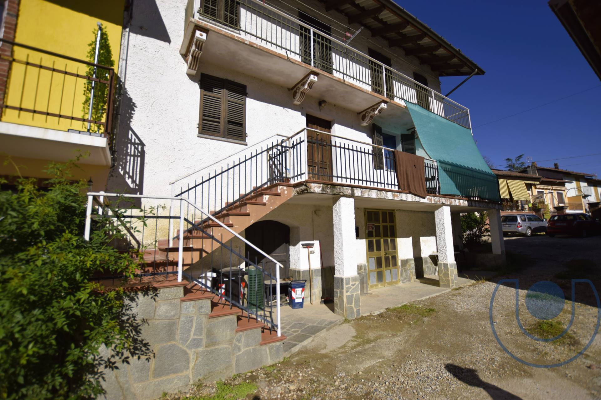 Casa indipendente in vendita a Mombello di Torino, Tetti Cambiano