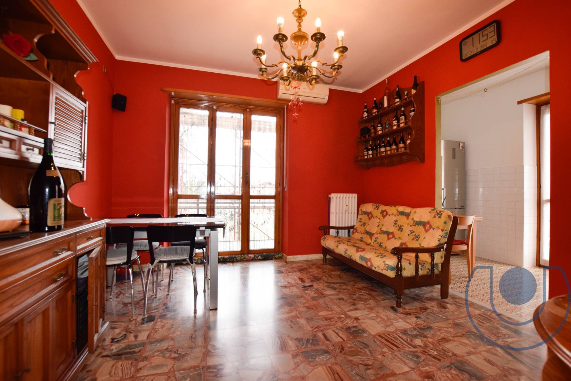 Appartamento in vendita a Cambiano, Centrale