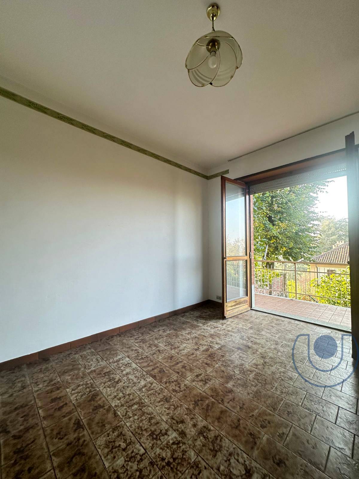 Villa Bifamiliare in vendita a Arignano, Vicinanze Centro