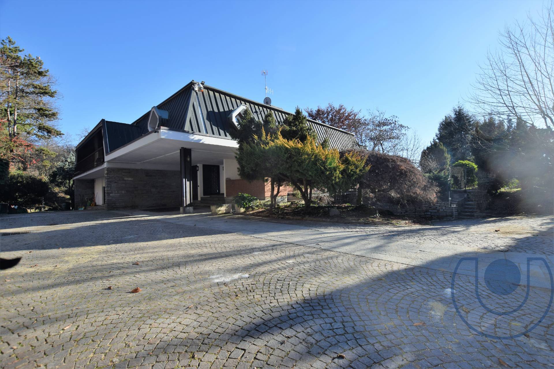 Villa Trifamiliare in vendita a Moncalieri, Revigliasco