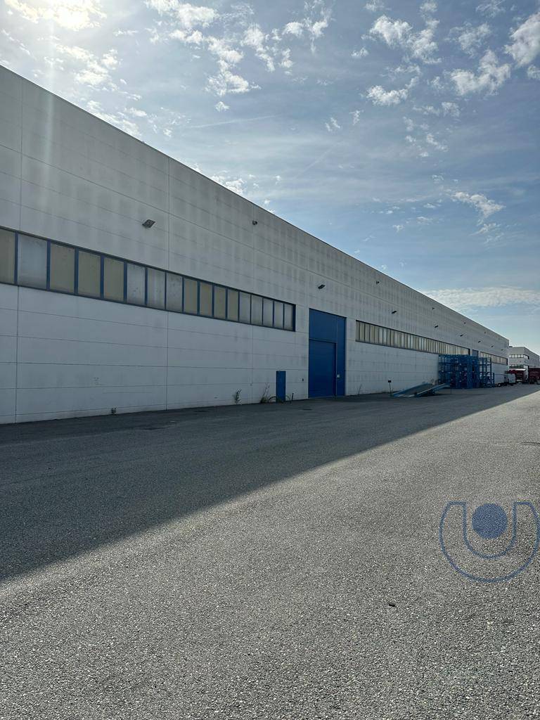 Capannone in affitto a Rivoli