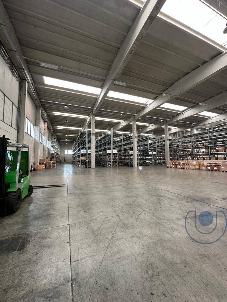 Capannone in vendita a Rivoli