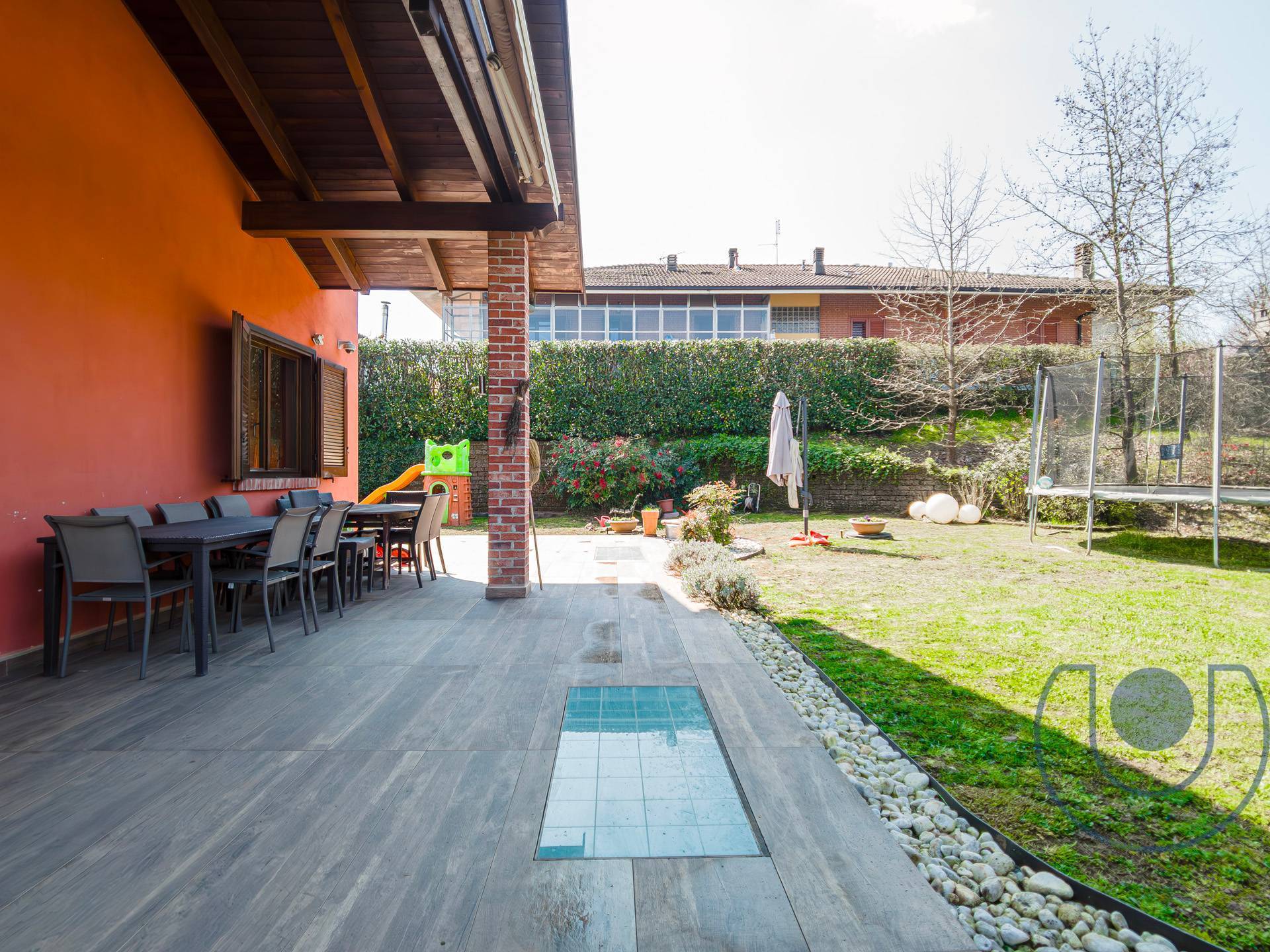 Villa in vendita a Cambiano, Semicentrale