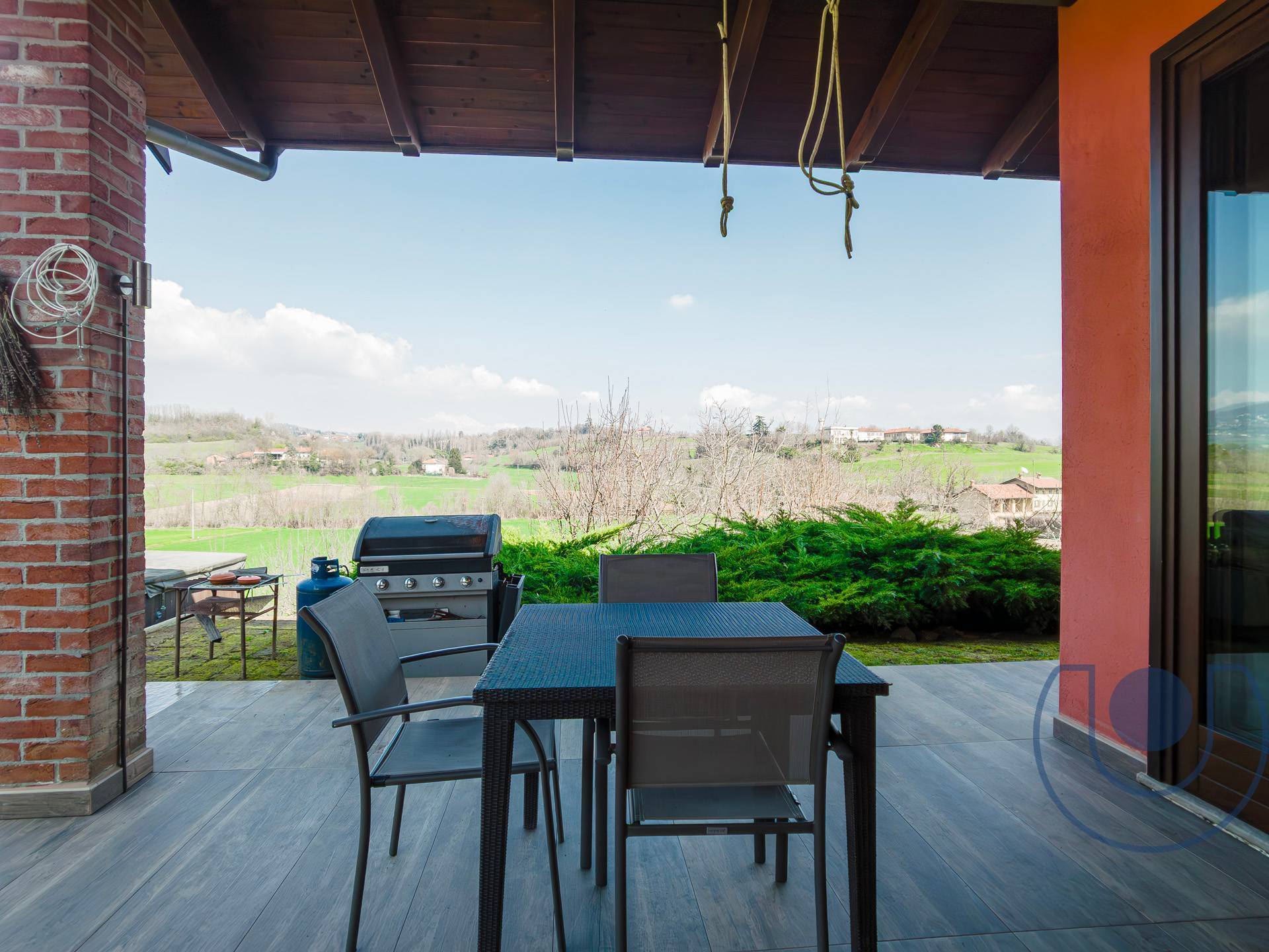 Villa in vendita a Cambiano, Semicentrale