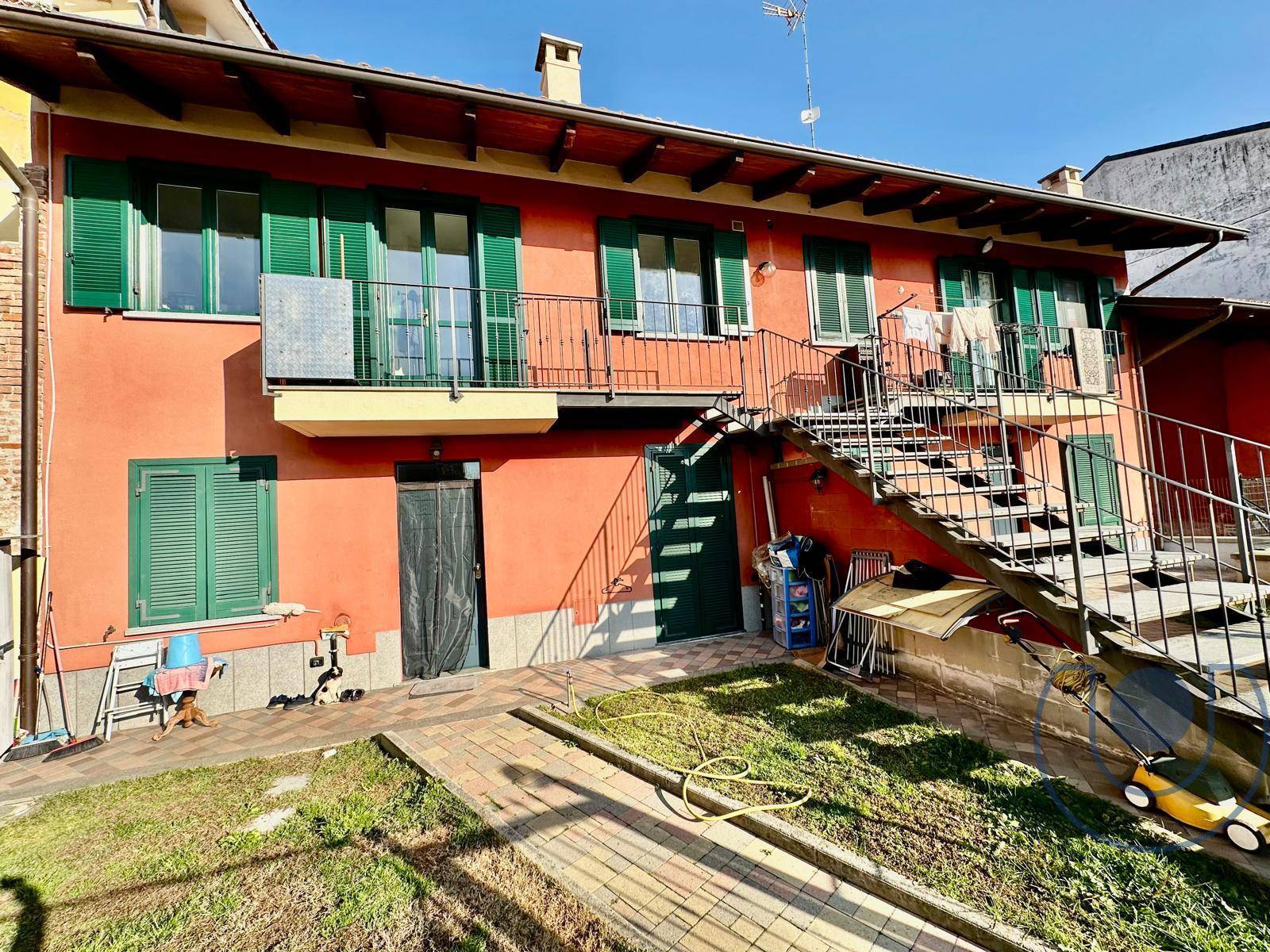 Appartamento in vendita a Riva presso Chieri, Centro